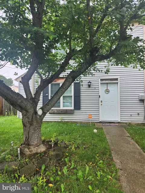 110 Riverside Run Dr, Indian Head, MD 20640