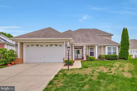 11148 Montclair Ct, White Plains, MD 20695
