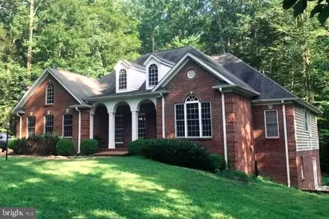 15650 Cloverleaf Ct, Hughesville, MD 20637