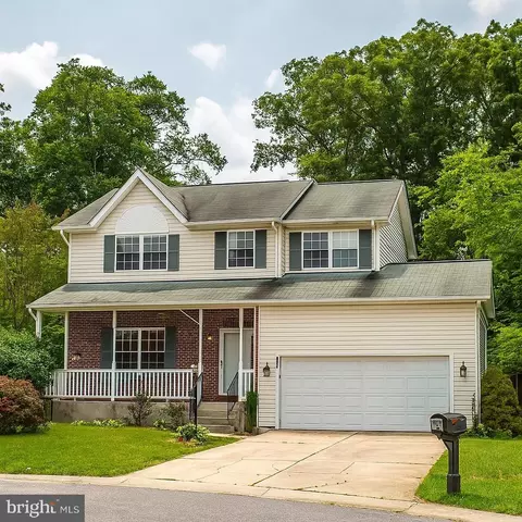 2711 Cotoneaster Ct, Waldorf, MD 20601