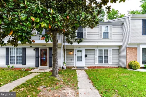 2535 Robinson Pl, Waldorf, MD 20602