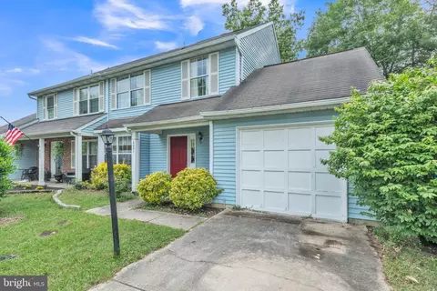 6001 Bobcat Ct, Waldorf, MD 20603
