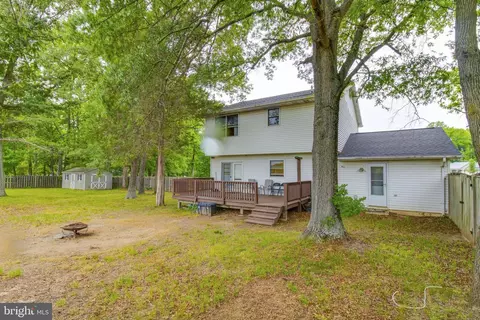 Exterior - 2015 Wendy Ct, Waldorf, MD 20601 photo 9 of 14