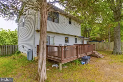 Exterior - 2015 Wendy Ct, Waldorf, MD 20601 photo 11 of 14