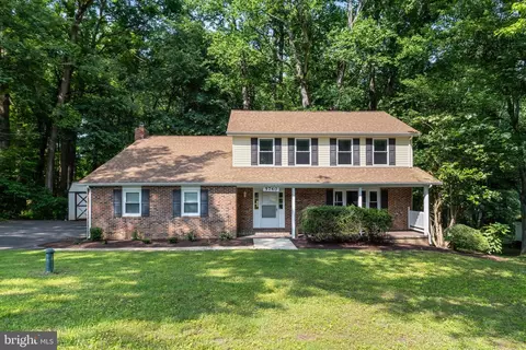 5740 Durham Ct, La Plata, MD 20646