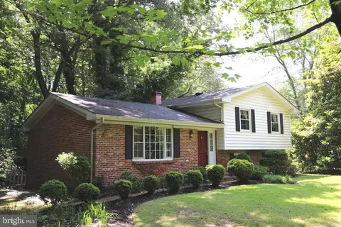 7737 Ann Harbor Dr, Port Tobacco, MD 20677