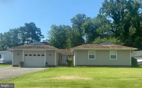 8023 Holly Ave, Waldorf, MD 20601