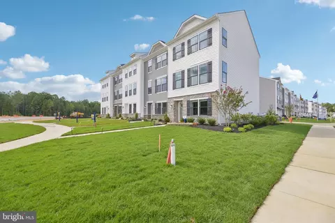 145 Soft Rush Ln, La Plata, MD 20646 photo 4