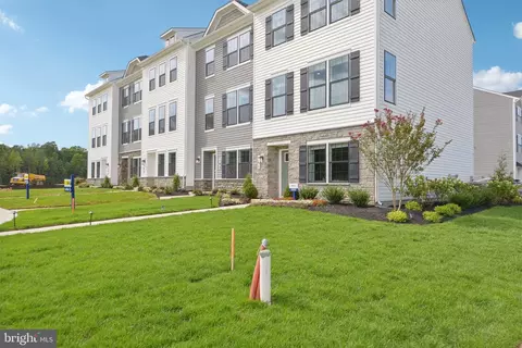 141 Soft Rush Ln, La Plata, MD 20646 photo 3