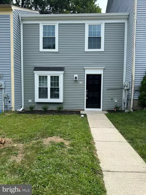 3 Meadowside Ct, Indian Head, MD 20640