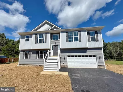 9420 Fendall Ln, Newburg, MD 20664