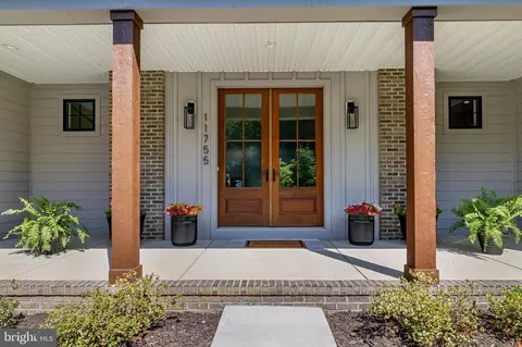 Exterior - 11755 Over Creek Ct, Swan Point, MD 20645 photo 17 of 20