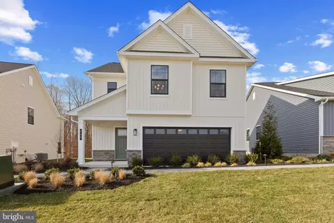 143 Wood Walk Ave, La Plata, MD 20646