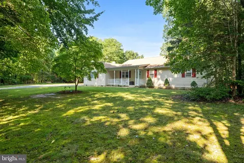 8060 Ironsides Rd, Nanjemoy, MD 20662