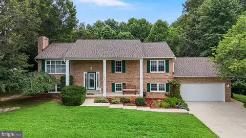 14 Partridge Ct, La Plata, MD 20646