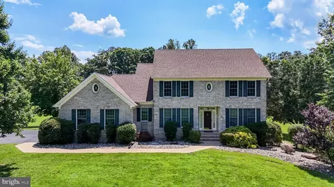 11803 Adrian Ln, La Plata, MD 20646