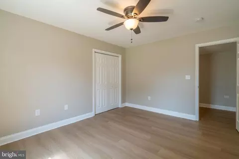 2375 Progress Ct, Waldorf, MD 20601 photo 27
