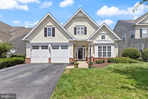 3148 Shadow Park Ln, Waldorf, MD 20603