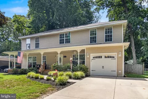 9801 Emerald Ln, Newburg, MD 20664