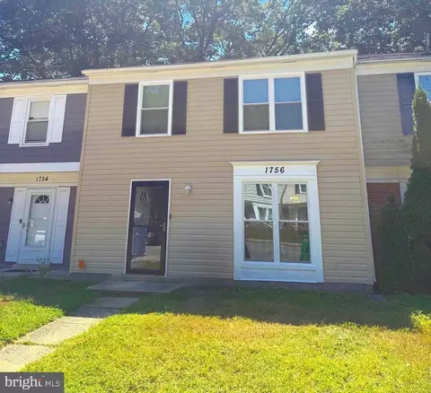 1756 Brightwell Ct, Waldorf, MD 20602