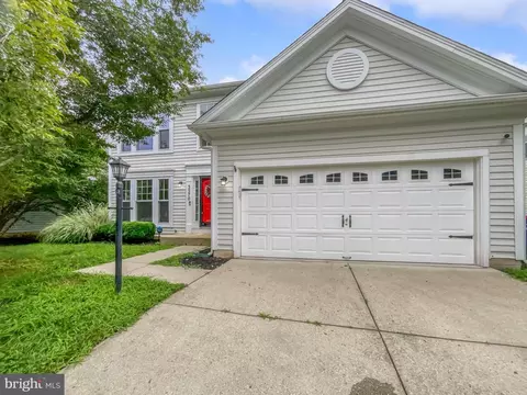 3570 Prince Edward Dr, White Plains, MD 20695