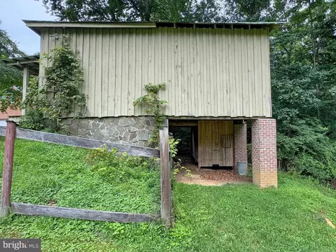 Exterior - 12125 Bunkys Pl, La Plata, MD 20646 photo 27 of 36