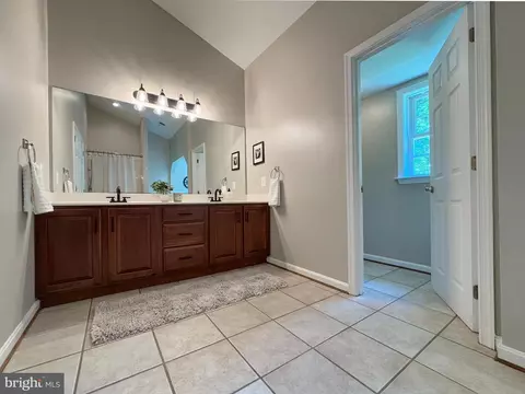 Bath - 12125 Bunkys Pl, La Plata, MD 20646 photo 3 of 10