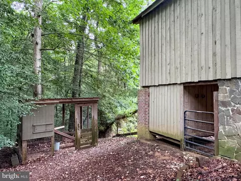 Exterior - 12125 Bunkys Pl, La Plata, MD 20646 photo 25 of 36