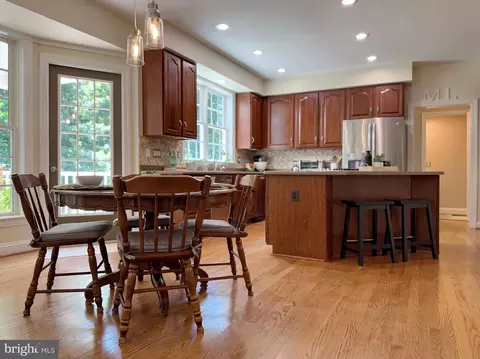 Kitchen - 12125 Bunkys Pl, La Plata, MD 20646 photo 9 of 9