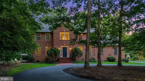 12125 Bunkys Pl, La Plata, MD 20646