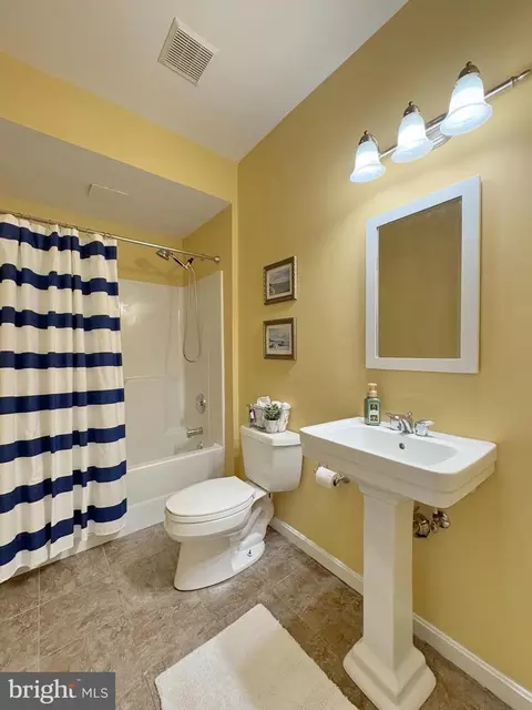 Bath - 12125 Bunkys Pl, La Plata, MD 20646 photo 10 of 10