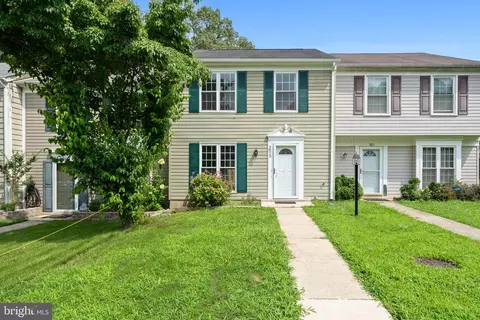 3813 Light Arms Pl, Waldorf, MD 20602