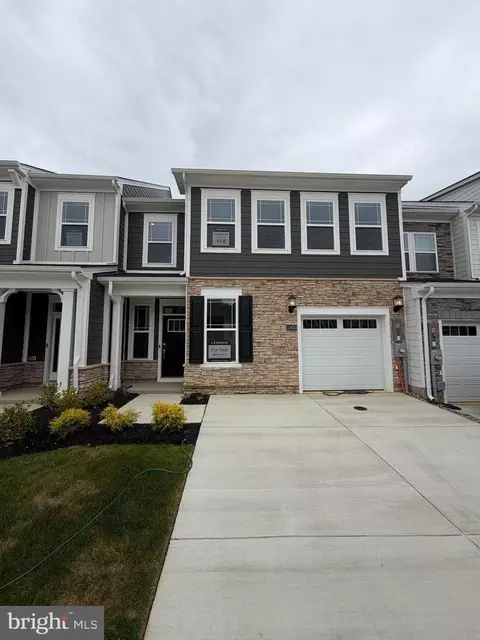 10620 Great Basin Pl, White Plains, MD 20695
