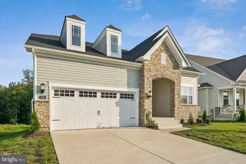 3958 Katmai St, White Plains, MD 20695