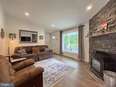Other - 6135 Bumpy Oak Rd, La Plata, MD 20646 photo 4 of 9
