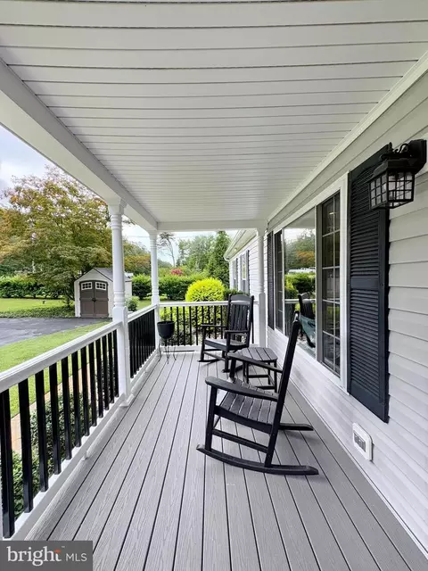 Exterior - 6135 Bumpy Oak Rd, La Plata, MD 20646 photo 5 of 15