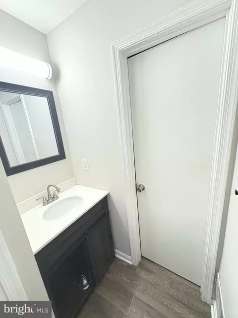 Bath - 4089 Bluebird Dr, Waldorf, MD 20603 photo 4 of 5