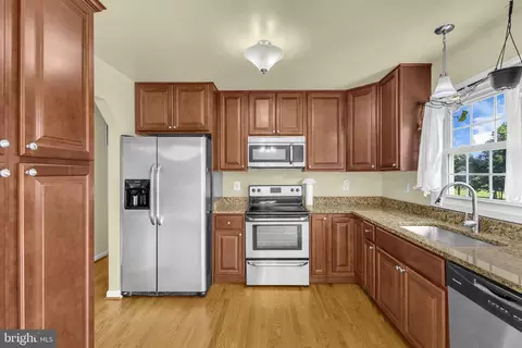 5520 Raphael Dr, Pomfret, MD 20675 photo 2