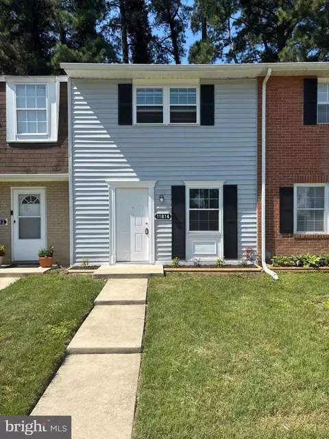 11814 Oak Manor Dr #54, Waldorf, MD 20601