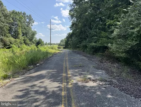 Hamilton Road, Waldorf, MD 20601