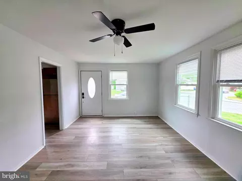 43 Highland Pl, Indian Head, MD 20640