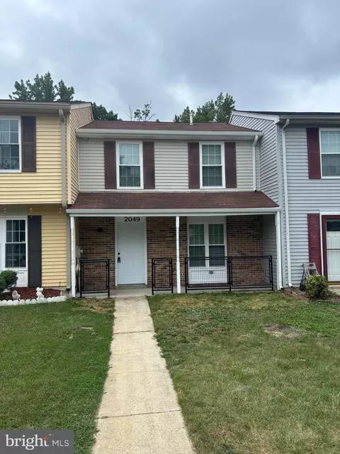 2049 Tanglewood Dr, Waldorf, MD 20601