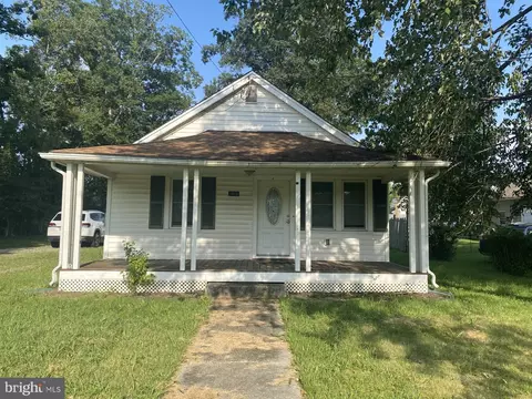 1010 Washington Ave, La Plata, MD 20646