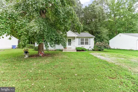 18256 Piedmont Dr, Cobb Island, MD 20625