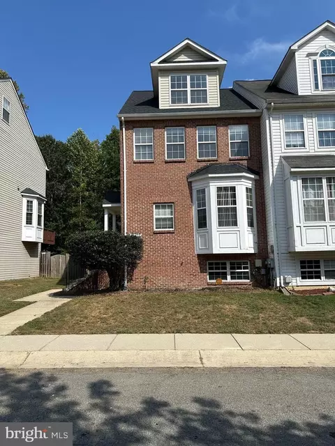 10750 Jacksonhole Pl, White Plains, MD 20695