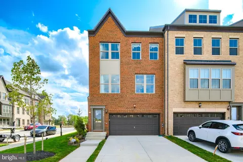 10313 Alta Pl, Waldorf, MD 20603