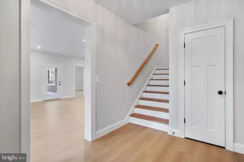 Entry Way - 3815 Watson Rd, Brandywine, MD 20613 photo 8 of 9