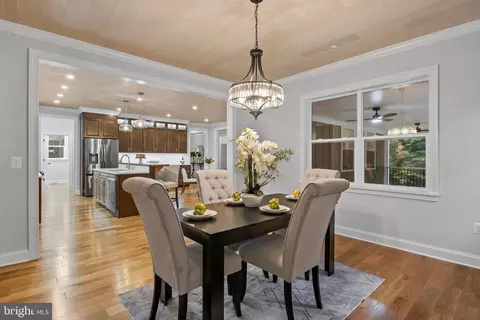 Dining - 3815 Watson Rd, Brandywine, MD 20613 photo 2 of 2