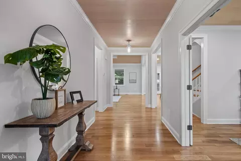 Entry Way - 3815 Watson Rd, Brandywine, MD 20613 photo 1 of 9