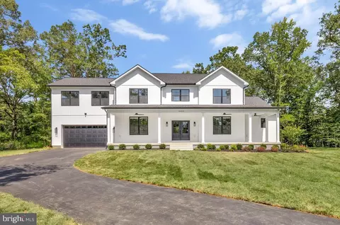 4455 Livingston Rd, Indian Head, MD 20640